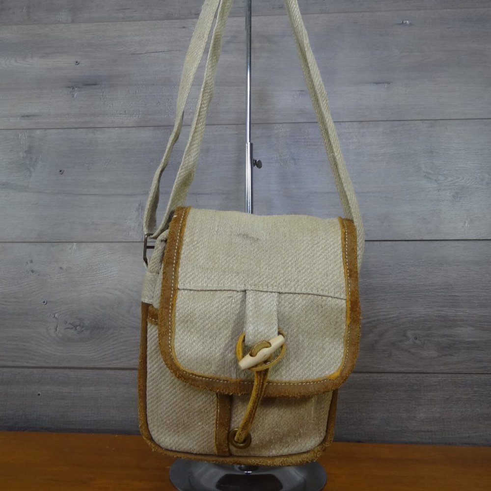 Orvis Cream Canvas Crossbody Bag with Brown Trim
